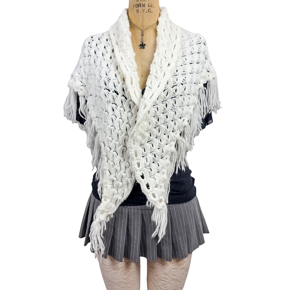 White Chunky Knit Fringe Shawl Cottagecore Crochet Weave Boho Layer Scarf OS